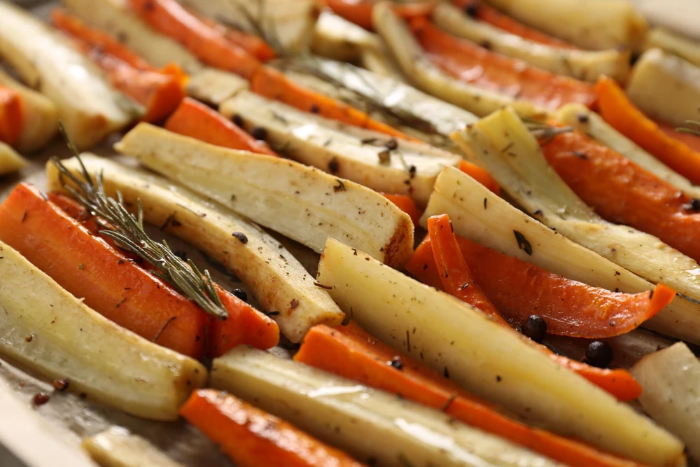 1000 Parsnip Improved Hollow Crown Seeds - White Root Vegetable - Image 9