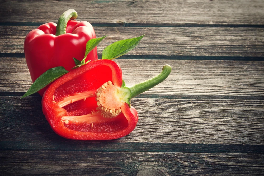Big Red Bell Pepper Seeds - Sweet Capsicum Annuum Vegetable Seeds - 150 Count - Image 4