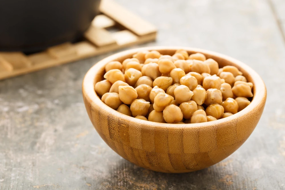 Garbanzo Bean Seeds - 15 Chickpea Vegetable Seeds for Planting - Cicer Arietinum - Image 1