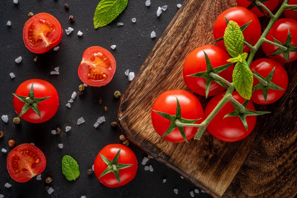 Large Red Cherry Tomato Seeds - Sweet & Juicy Fruit, 300 Seeds - Image 5